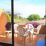 4 Couchages Avec Terrasse, Parking Et Proche Au Lavandou - Fr-1-251-240 Appartement